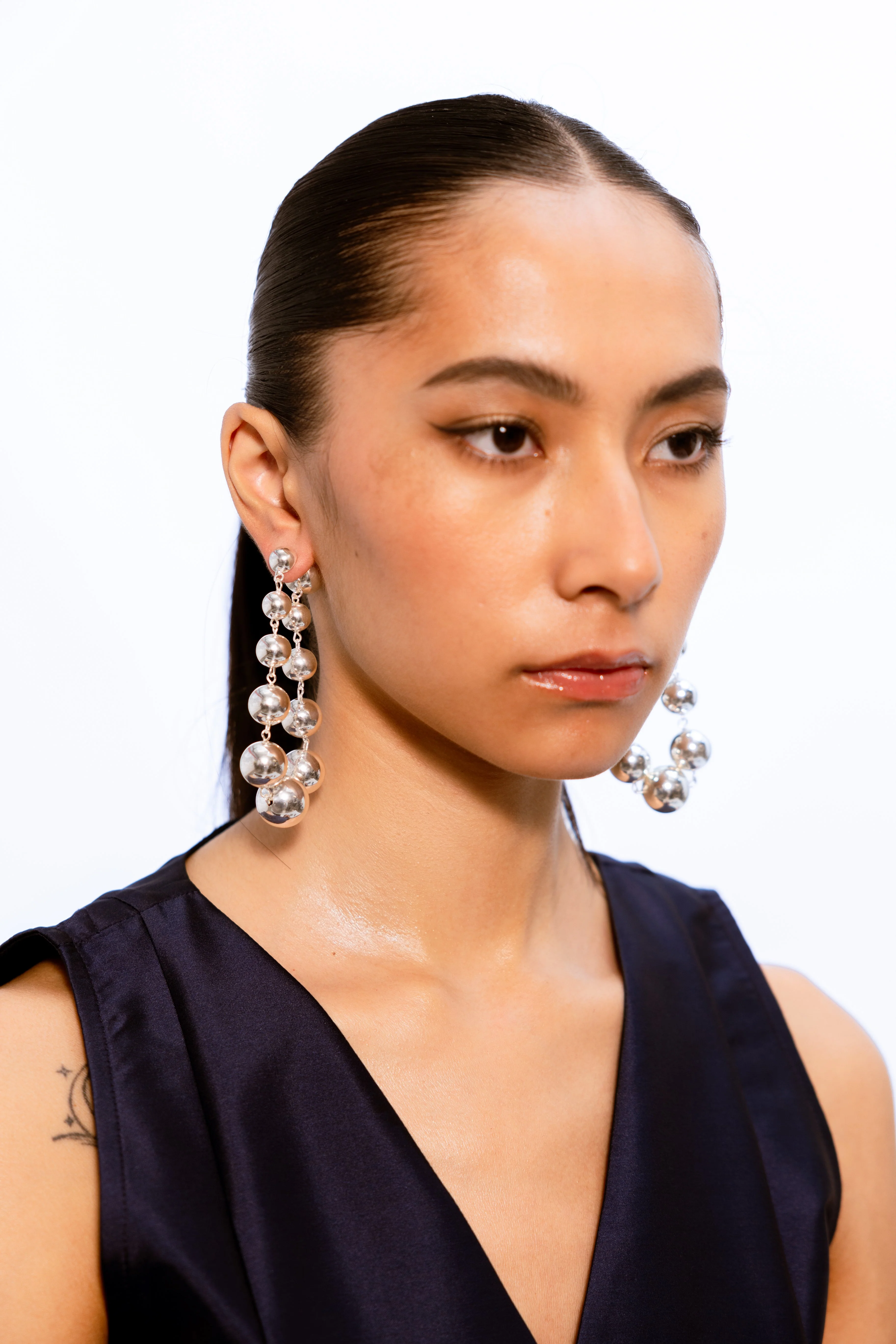 Circular String Earrings - Silver - Image 3