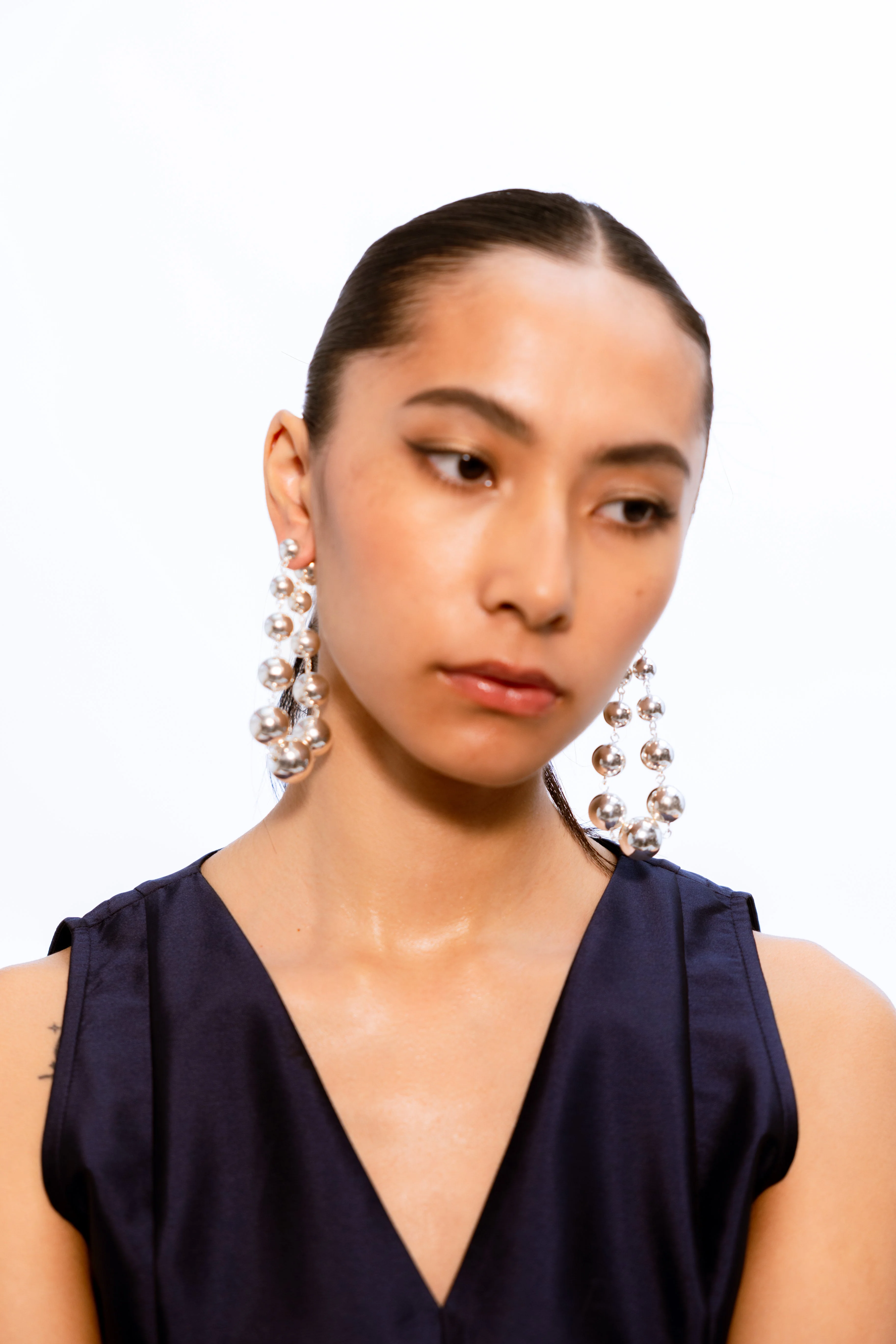 Circular String Earrings - Silver - Image 4