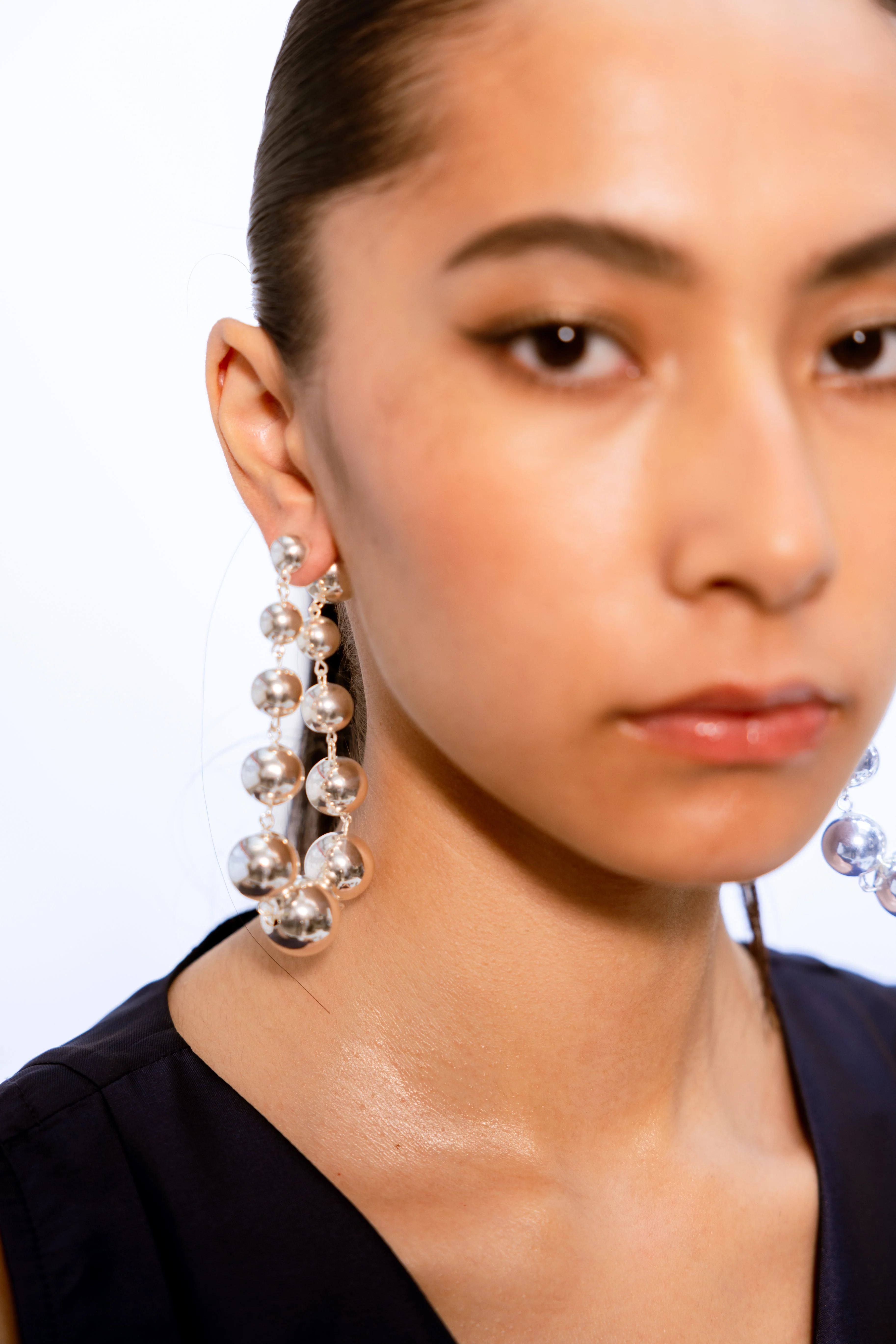 Circular String Earrings - Silver - Image 5