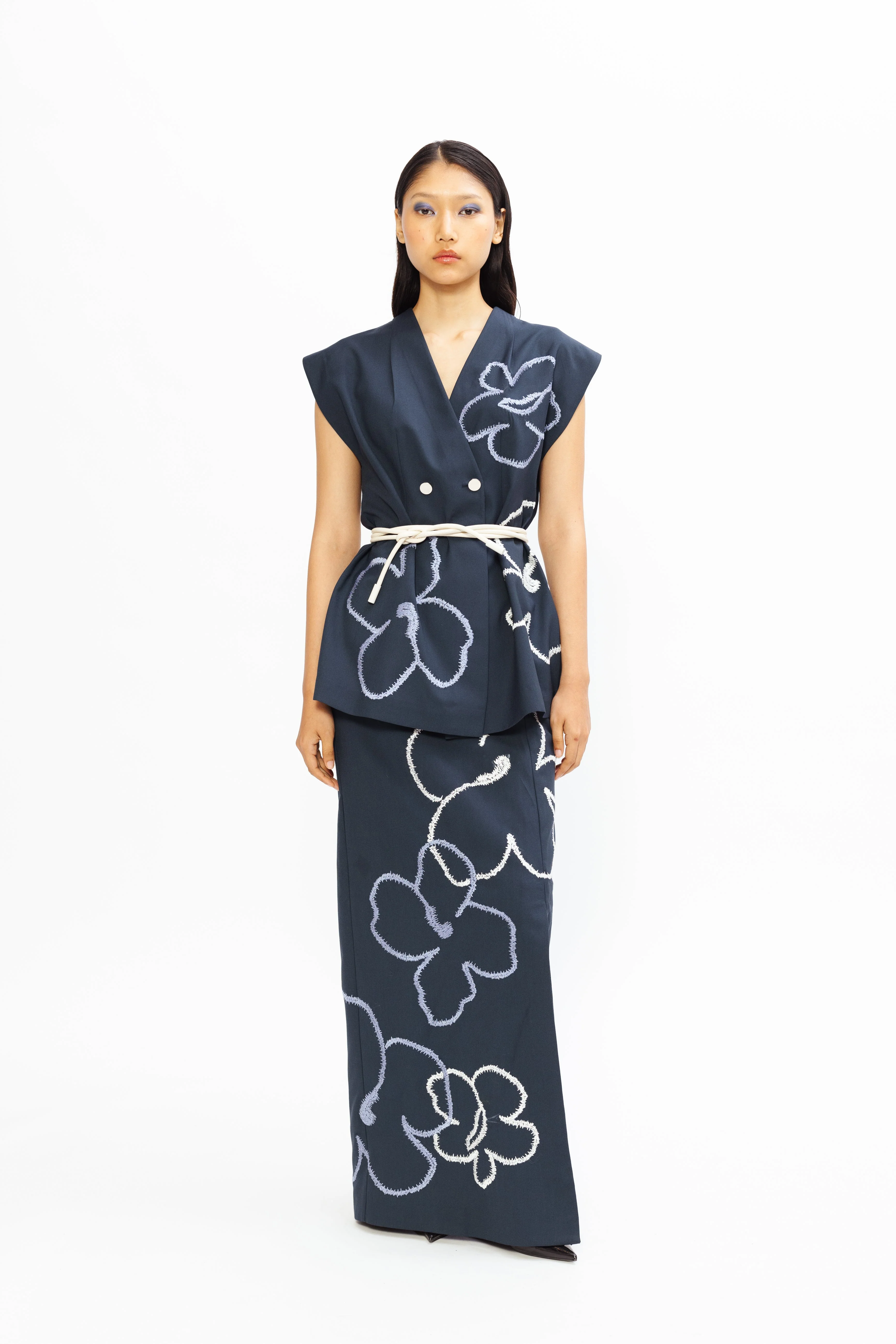 Star Embroidered Set