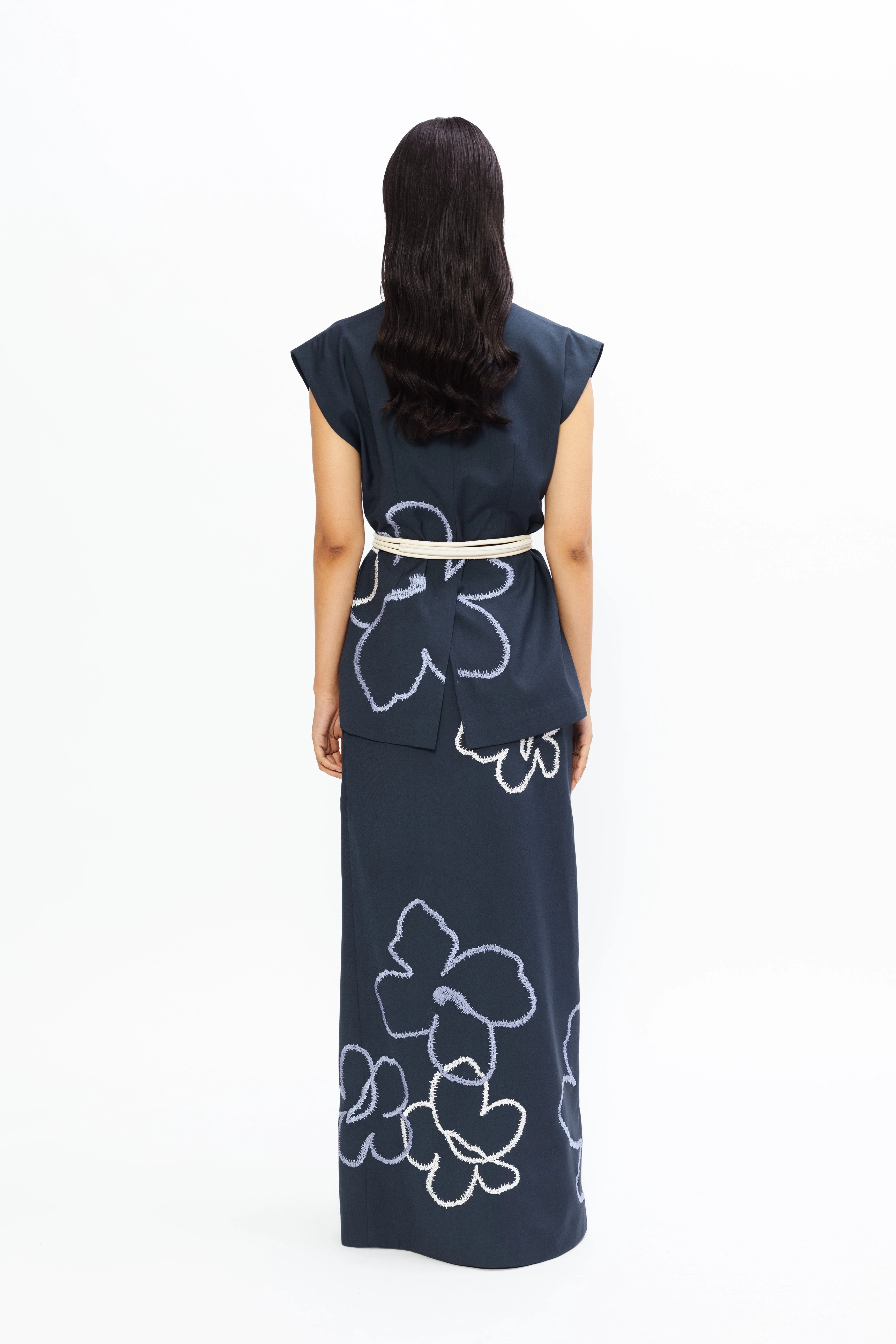 Star Embroidered Set - Image 6